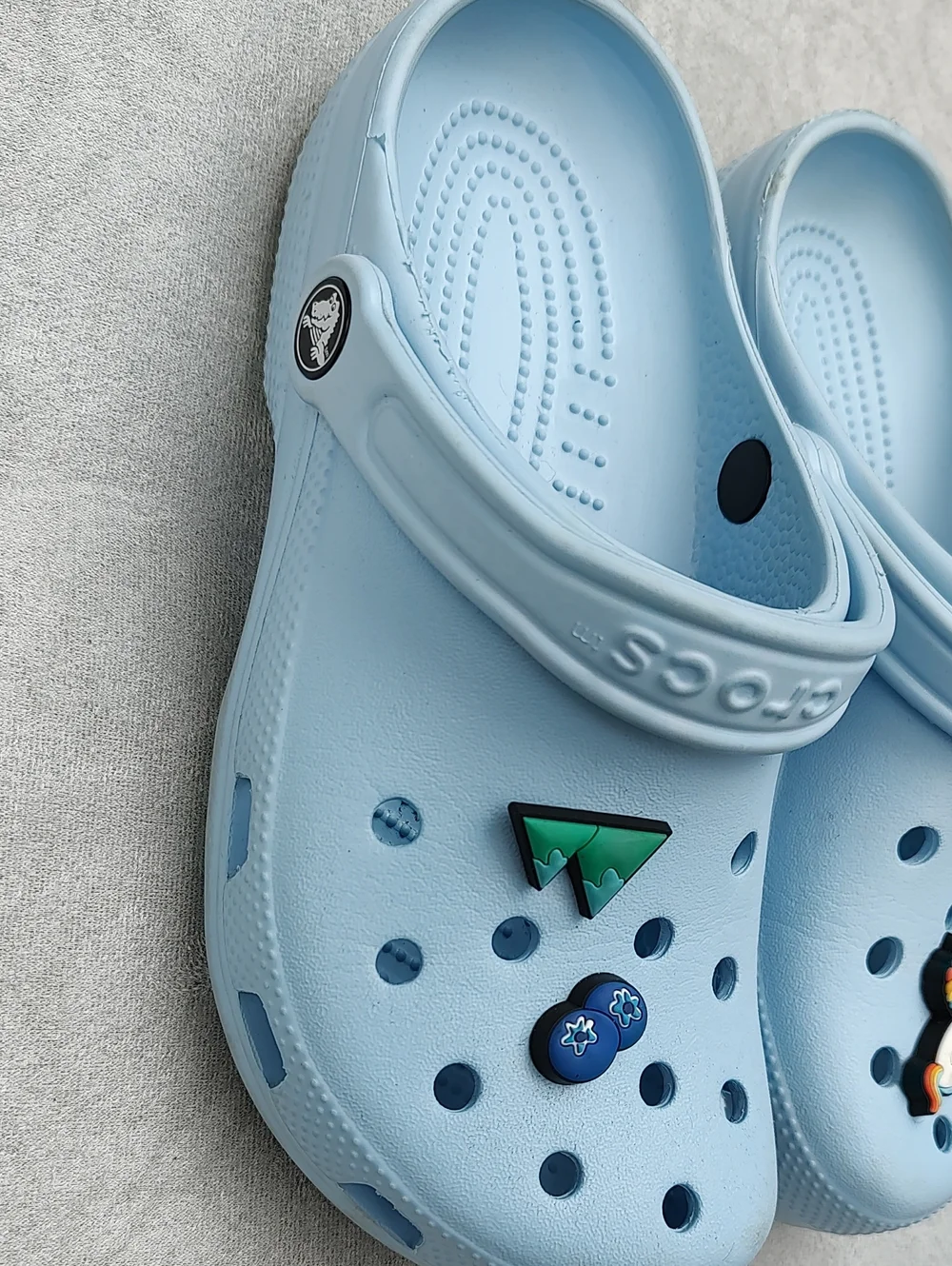 CROCS comfortable light